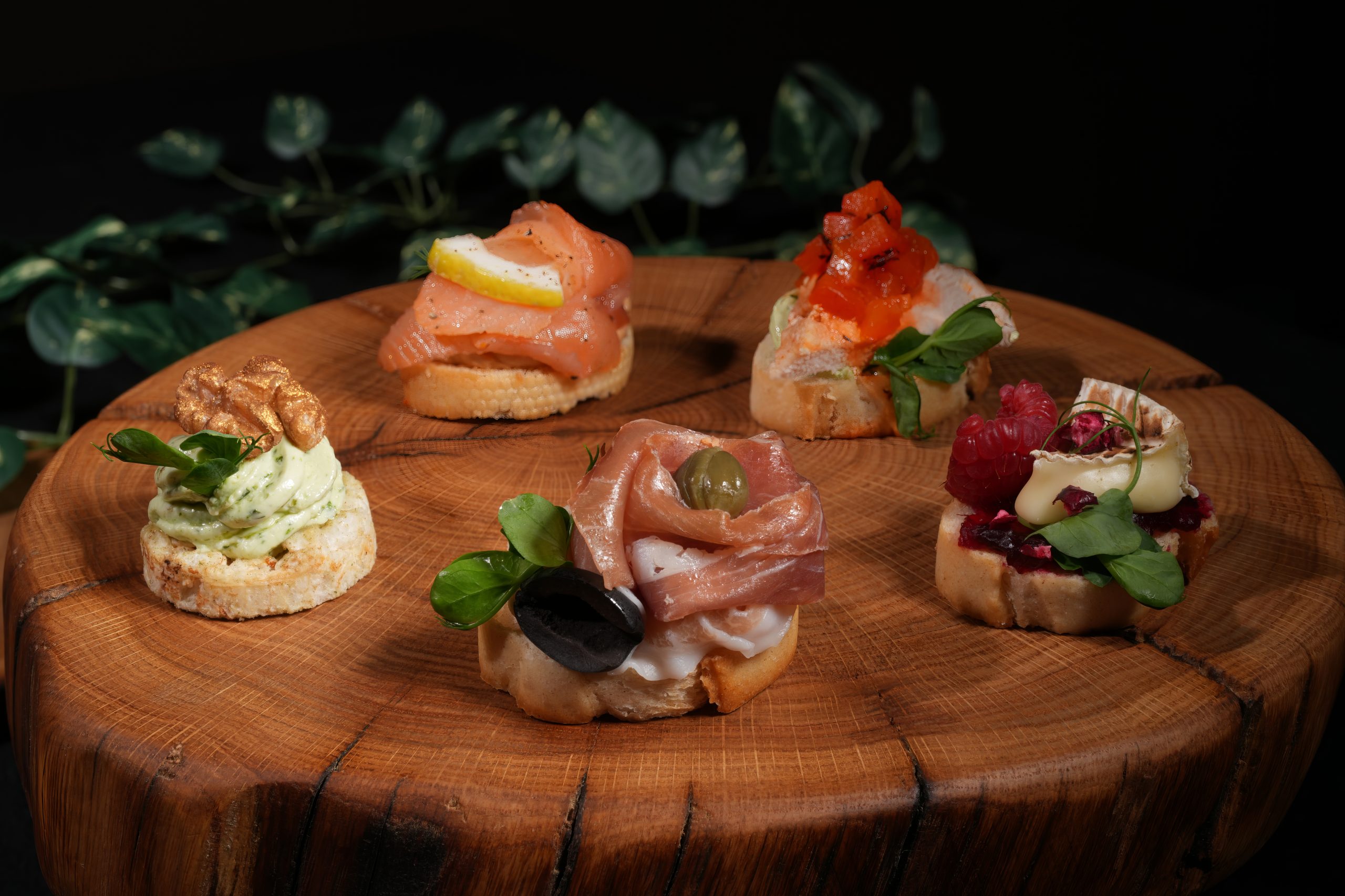 Uzkodas - Kaktuss Catering